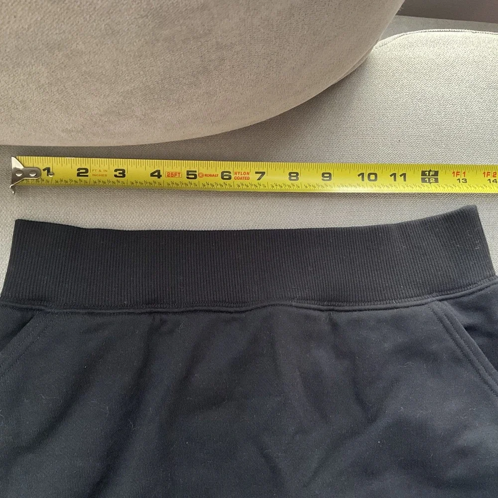 Alo Yoga Accolade Skirt Black S
